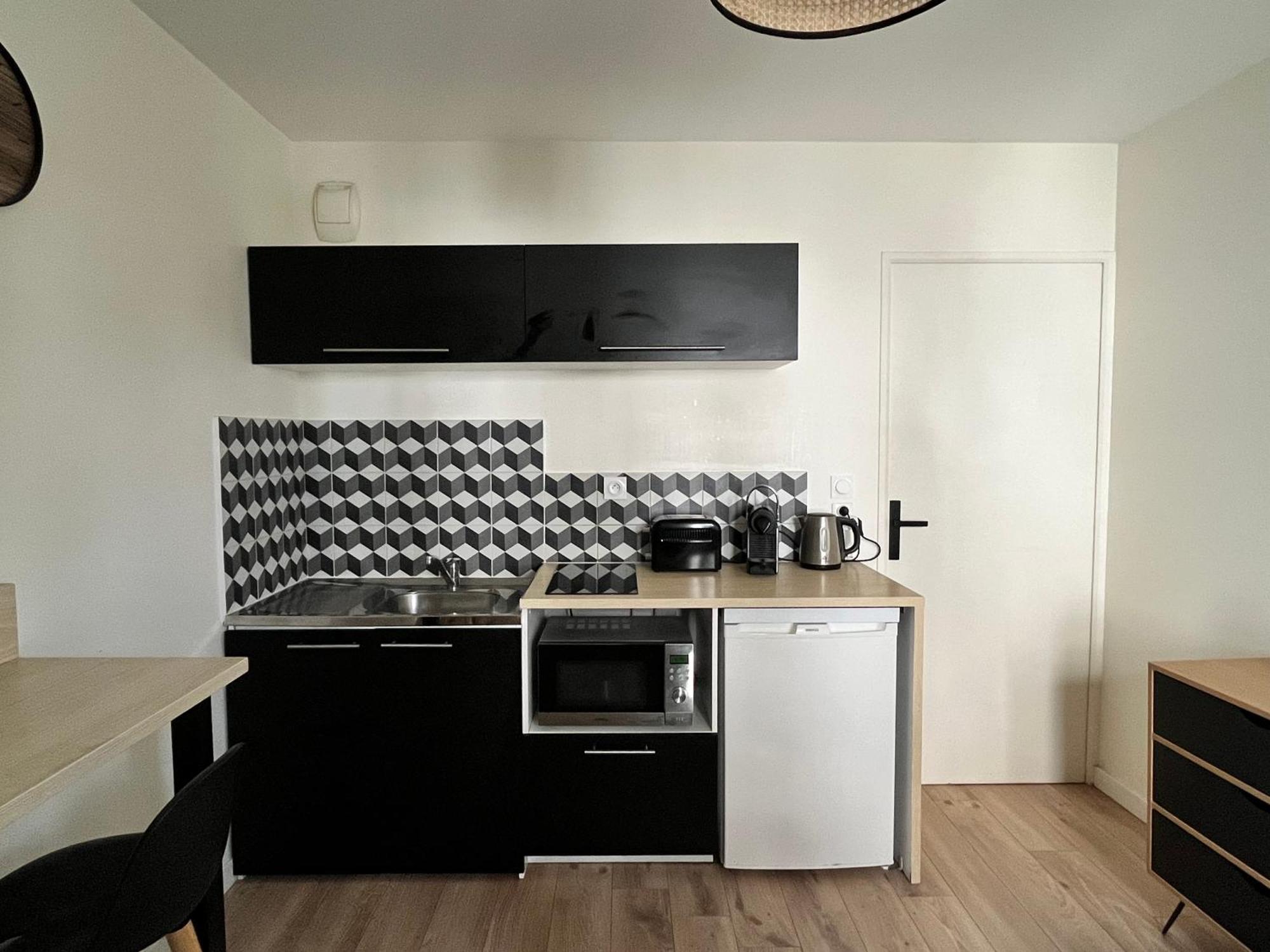 Agreable Studio Calme - Proche Tramway Et Centre Nantes Exterior photo